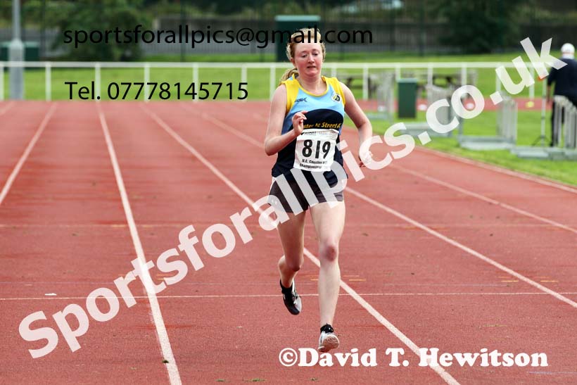 Women and Girls 200 metres, 2021 North Eastern Track and Field Champs., Middesbrough. Photo: David T. Hewitson/Sports for All Pics